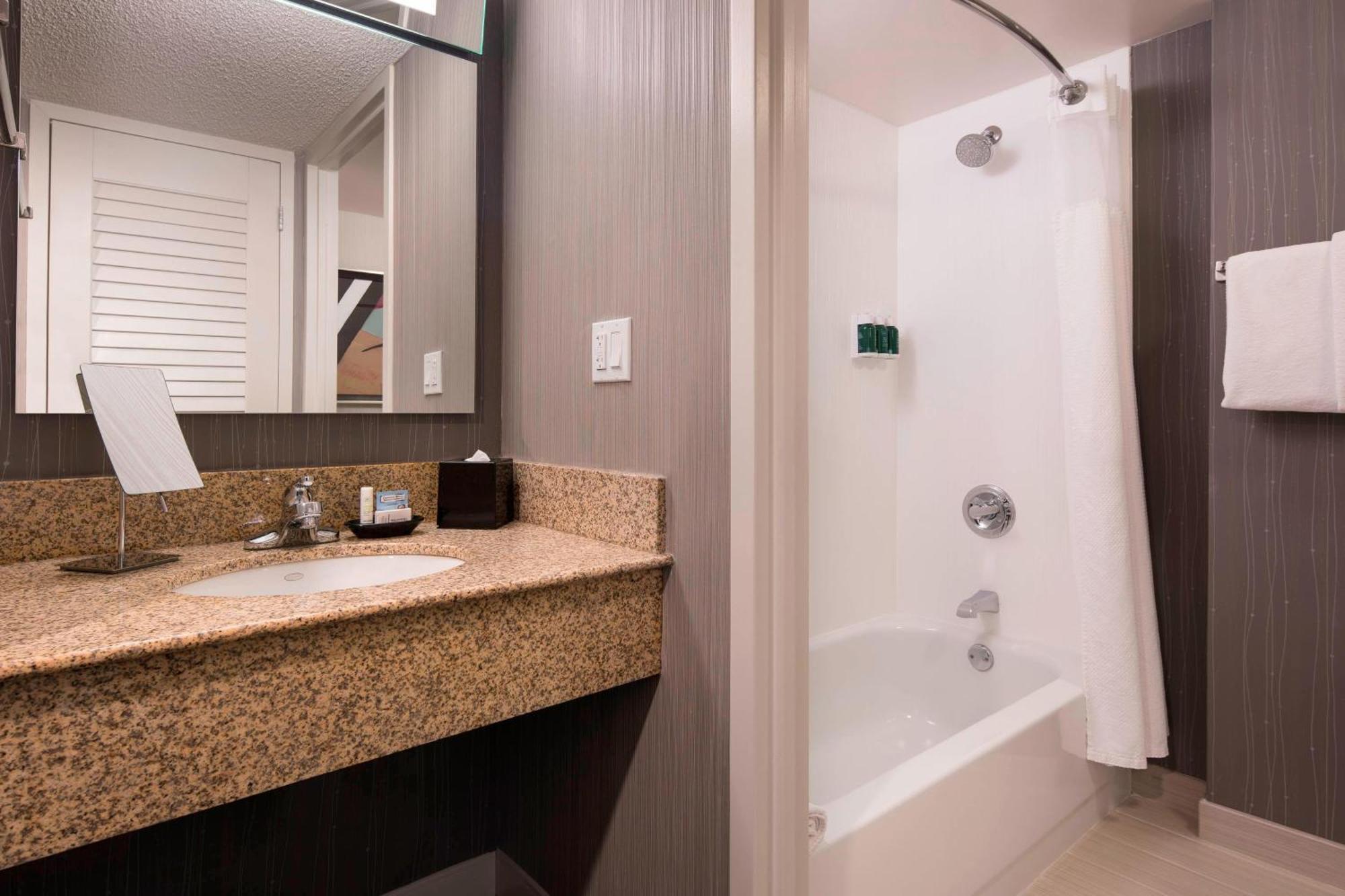 Courtyard by Marriott Denver Airport Eksteriør bilde