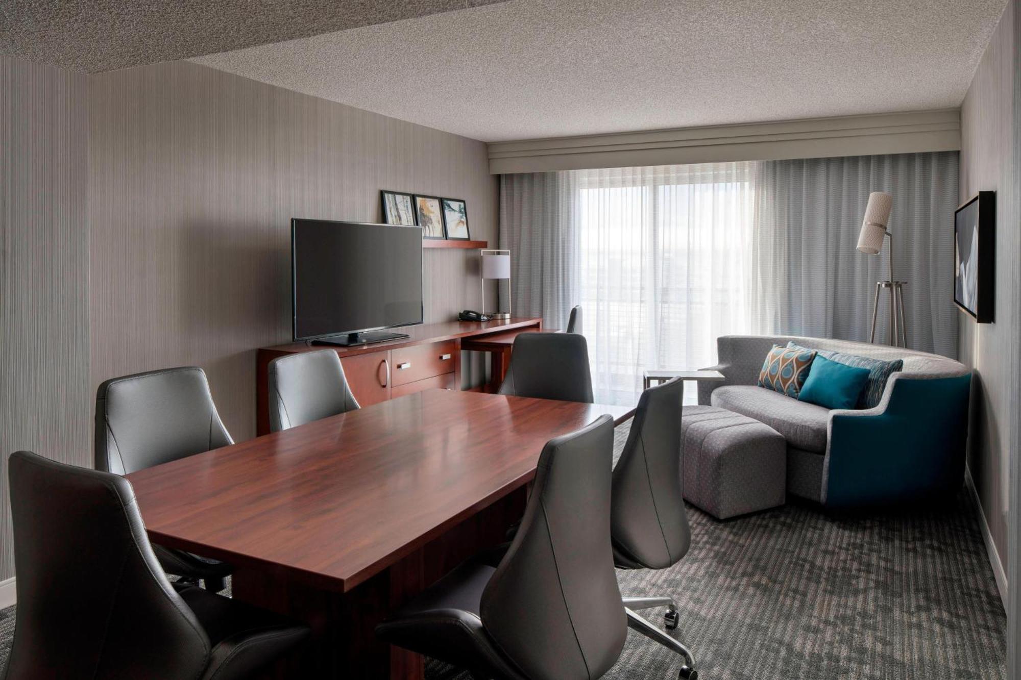 Courtyard by Marriott Denver Airport Eksteriør bilde