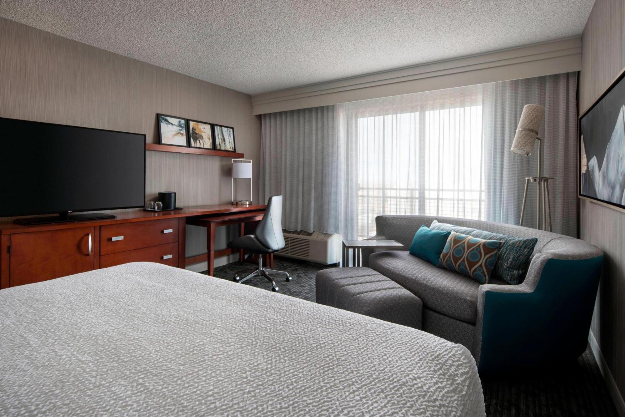 Courtyard by Marriott Denver Airport Eksteriør bilde